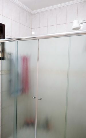 Casa à venda com 125m², 1 quarto e 3 vagas Casa à venda com 125m², 1 quarto e 3 vagasBanheiro