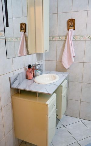Casa à venda com 125m², 1 quarto e 3 vagas Casa à venda com 125m², 1 quarto e 3 vagasBanheiro