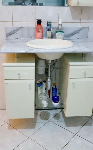 Casa à venda com 125m², 1 quarto e 3 vagas Casa à venda com 125m², 1 quarto e 3 vagasBanheiro