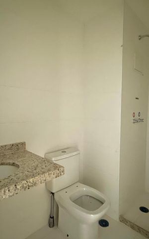 Studio à venda com 40m², 1 quarto e sem vaga Studio à venda com 40m², 1 quarto e sem vagaBanheiro