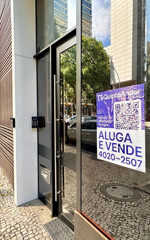 Studio à venda com 40m², 1 quarto e sem vaga Studio à venda com 40m², 1 quarto e sem vagaPlaquinha instalada