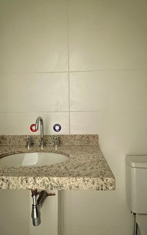 Studio à venda com 40m², 1 quarto e sem vaga Studio à venda com 40m², 1 quarto e sem vagaBanheiro