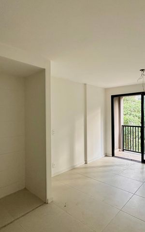 Studio à venda com 40m², 1 quarto e sem vaga Studio à venda com 40m², 1 quarto e sem vagaStudio