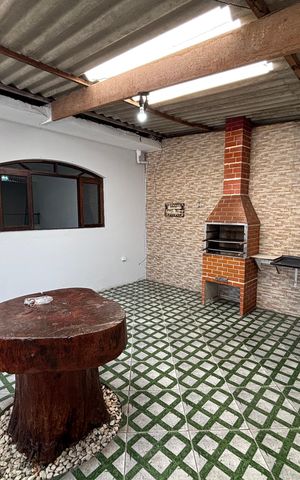 Casa para alugar com 70m², 2 quartos e 1 vagaChurrasqueira