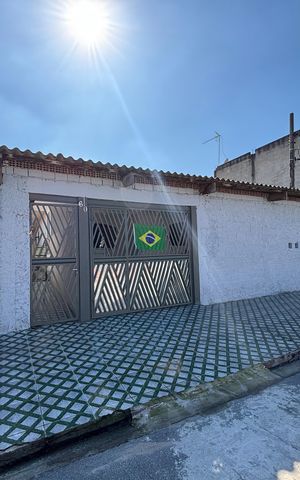 Casa para alugar com 70m², 2 quartos e 1 vagaFachada