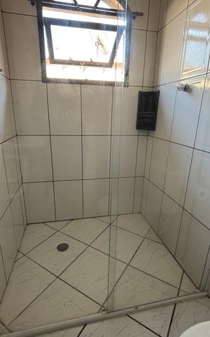Casa para alugar com 70m², 2 quartos e 1 vagaBanheiro