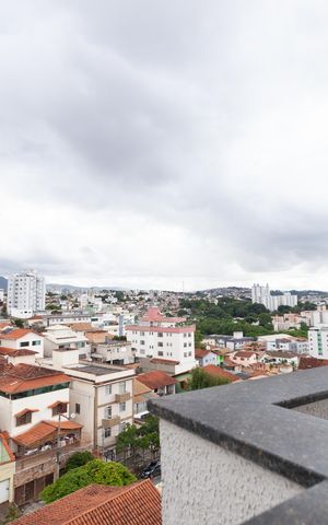 Apartamento à venda com 82m², 2 quartos e 2 vagas Apartamento à venda com 82m², 2 quartos e 2 vagasVista Área de Serviço