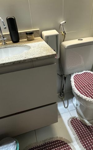 Apartamento à venda com 64m², 2 quartos e 1 vaga Apartamento à venda com 64m², 2 quartos e 1 vagaBanheiro Social