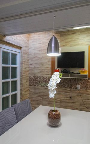 Casa de condomínio à venda com 100m², 3 quartos e 2 vagas Casa de condomínio à venda com 100m², 3 quartos e 2 vagasÁrea gourmet