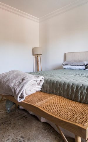 Casa de condomínio à venda com 268m², 3 quartos e 3 vagasSuíte