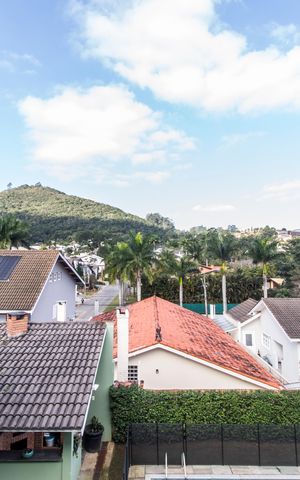 Casa de condomínio à venda com 268m², 3 quartos e 3 vagasVista do Quarto 