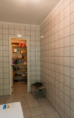 Casa de condomínio à venda com 268m², 3 quartos e 3 vagasÁrea de Serviço