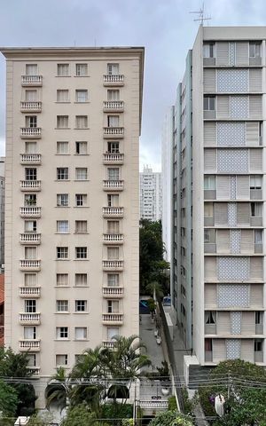 Apartamento para alugar com 163m², 3 quartos e 1 vaga Apartamento para alugar com 163m², 3 quartos e 1 vagaSacada - Vista