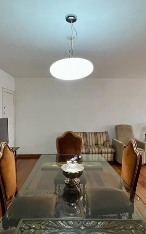 Apartamento para alugar com 163m², 3 quartos e 1 vaga Apartamento para alugar com 163m², 3 quartos e 1 vagaSala de Jantar