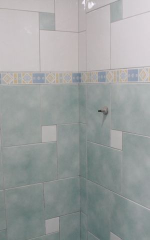 Casa à venda com 280m², 3 quartos e 5 vagasBanheiro 2