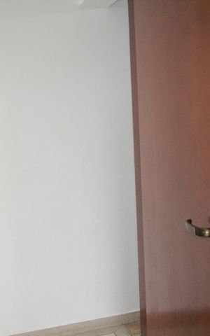 Casa à venda com 280m², 3 quartos e 5 vagasBanheiro 1