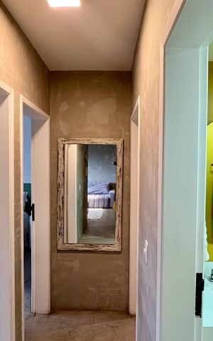 Apartamento à venda com 85m², 3 quartos e 2 vagas Apartamento à venda com 85m², 3 quartos e 2 vagasCorredor