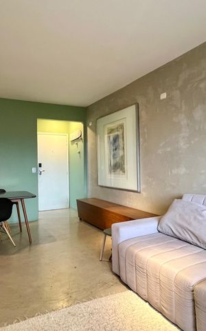 Apartamento à venda com 85m², 3 quartos e 2 vagas Apartamento à venda com 85m², 3 quartos e 2 vagasSala