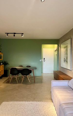 Apartamento à venda com 85m², 3 quartos e 2 vagas Apartamento à venda com 85m², 3 quartos e 2 vagasSala