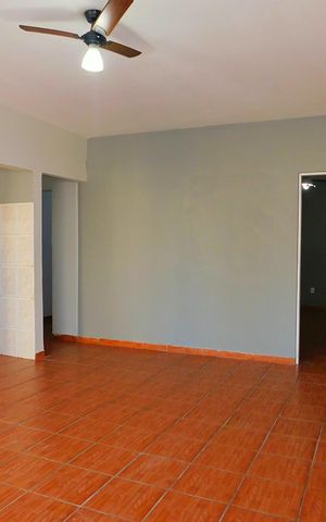 Casa para alugar com 130m², 2 quartos e 1 vagaSala