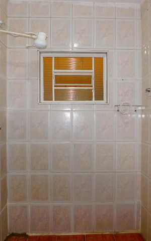 Casa para alugar com 130m², 2 quartos e 1 vagaBanheiro