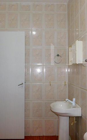 Casa para alugar com 130m², 2 quartos e 1 vagaBanheiro