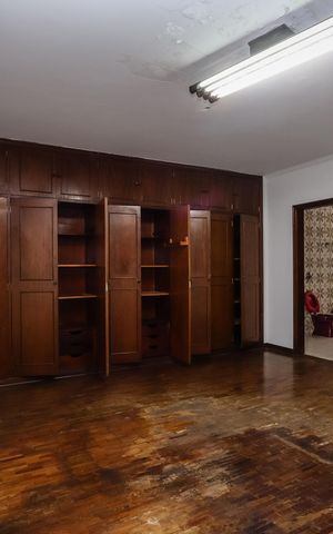 Casa à venda com 524m², 6 quartos e 4 vagas Casa à venda com 524m², 6 quartos e 4 vagasSuite 4