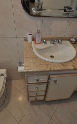 Casa à venda com 147m², 3 quartos e 2 vagasBanheiro Social