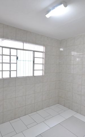 Casa à venda com 147m², 3 quartos e 2 vagasQuarto de Serviço