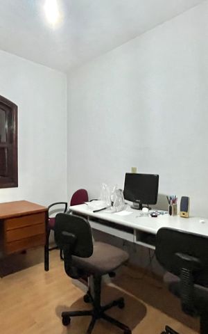 Casa à venda com 246m², 4 quartos e 4 vagasSuite 2