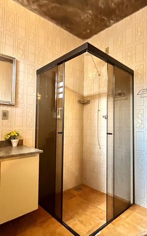 Casa à venda com 246m², 4 quartos e 4 vagasSuite 3