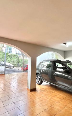 Casa à venda com 246m², 4 quartos e 4 vagasGaragem