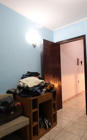 Casa à venda com 446m², 3 quartos e 4 vagasQuarto 2