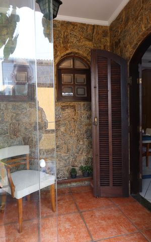 Casa à venda com 446m², 3 quartos e 4 vagasVaranda da Suíte