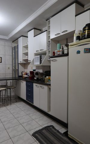 Casa à venda com 446m², 3 quartos e 4 vagasCozinha