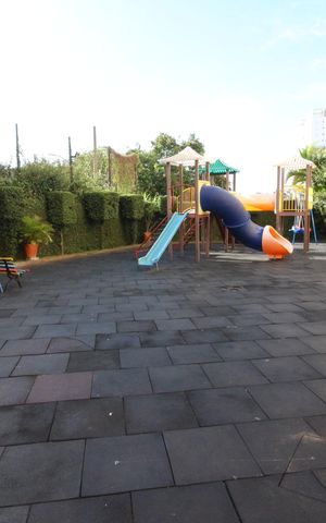 Apartamento para alugar com 75m², 3 quartos e 1 vagaÁrea comum - Playground