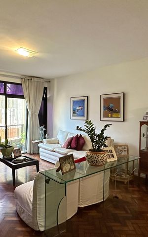 Apartamento à venda com 167m², 4 quartos e 2 vagas Apartamento à venda com 167m², 4 quartos e 2 vagasSala