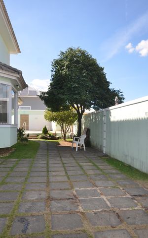 Casa de condomínio à venda com 400m², 3 quartos e 4 vagasGaragem
