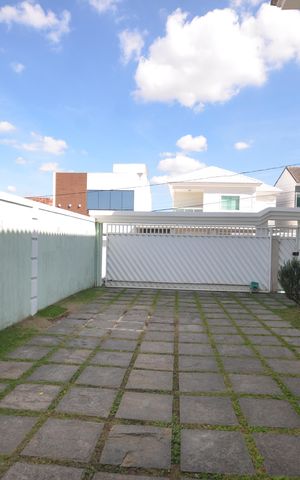 Casa de condomínio à venda com 400m², 3 quartos e 4 vagasGaragem