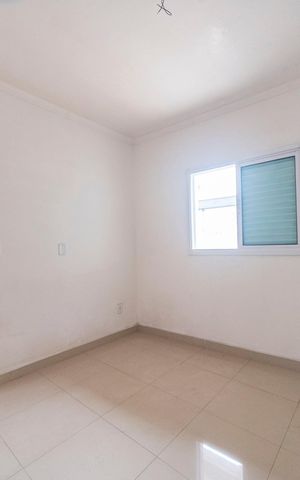 Casa à venda com 46m², 2 quartos e 2 vagas Casa à venda com 46m², 2 quartos e 2 vagasQuarto 2