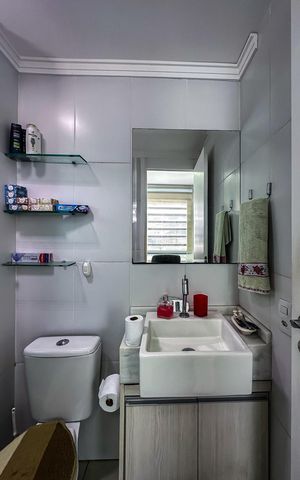 Casa de condomínio à venda com 59m², 2 quartos e 1 vagaBanheiro da Suíte