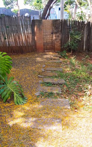 Casa à venda com 1500m², 3 quartos e 4 vagasÁrea Externa
