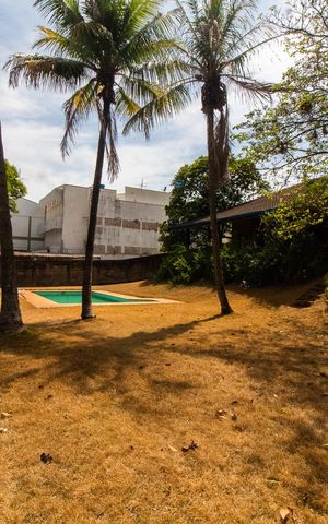 Casa à venda com 1500m², 3 quartos e 4 vagasÁrea Externa