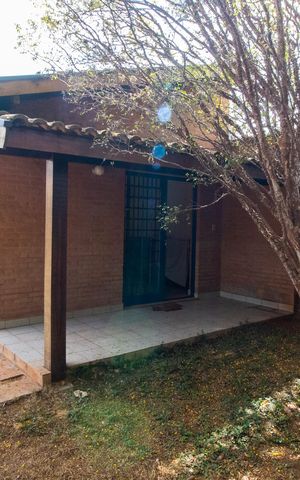 Casa à venda com 1500m², 3 quartos e 4 vagasÁrea Externa