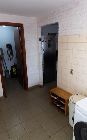 Casa à venda com 1500m², 3 quartos e 4 vagasÁrea de Serviço