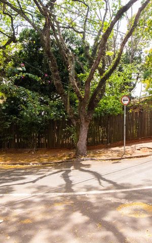 Casa à venda com 1500m², 3 quartos e 4 vagasFachada