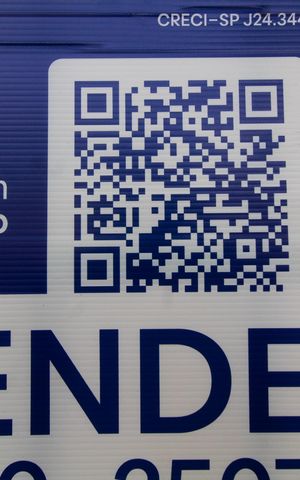 Casa à venda com 1500m², 3 quartos e 4 vagasPlaca