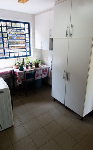 Casa à venda com 1500m², 3 quartos e 4 vagasÁrea de Serviço