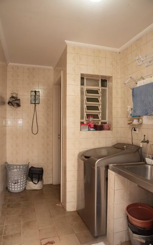 Casa para alugar com 320m², 5 quartos e 4 vagasÁrea de Serviço
