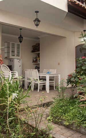 Casa para alugar com 320m², 5 quartos e 4 vagasÁrea comum